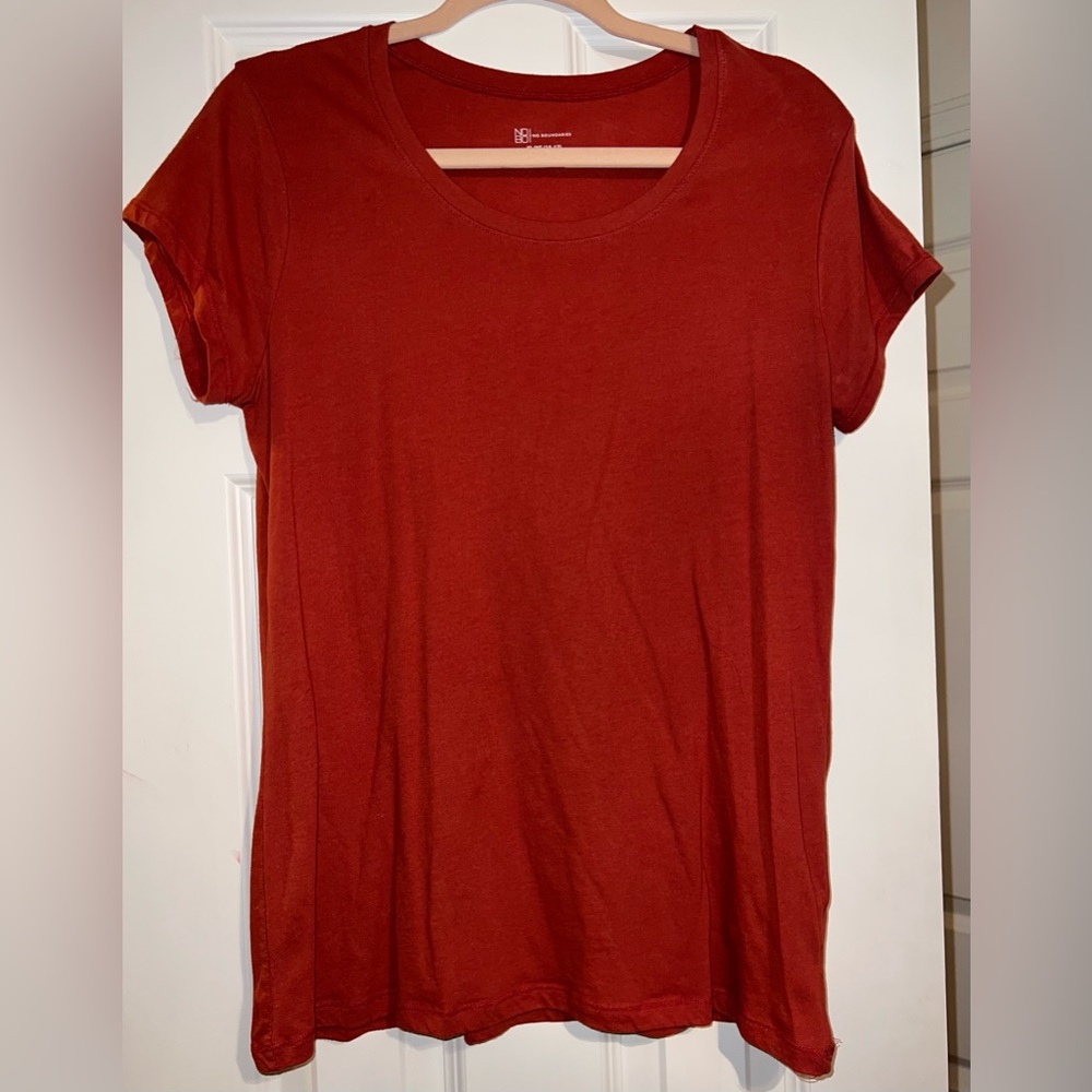 LIKE NEW! No Boundaries Short-Sleeve Tee, Size: XL (15-17)